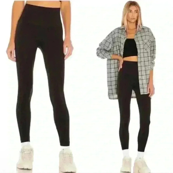 Spanx Look At Me Now Legging in Very Black Size Small Petite - Picture 1 of 9